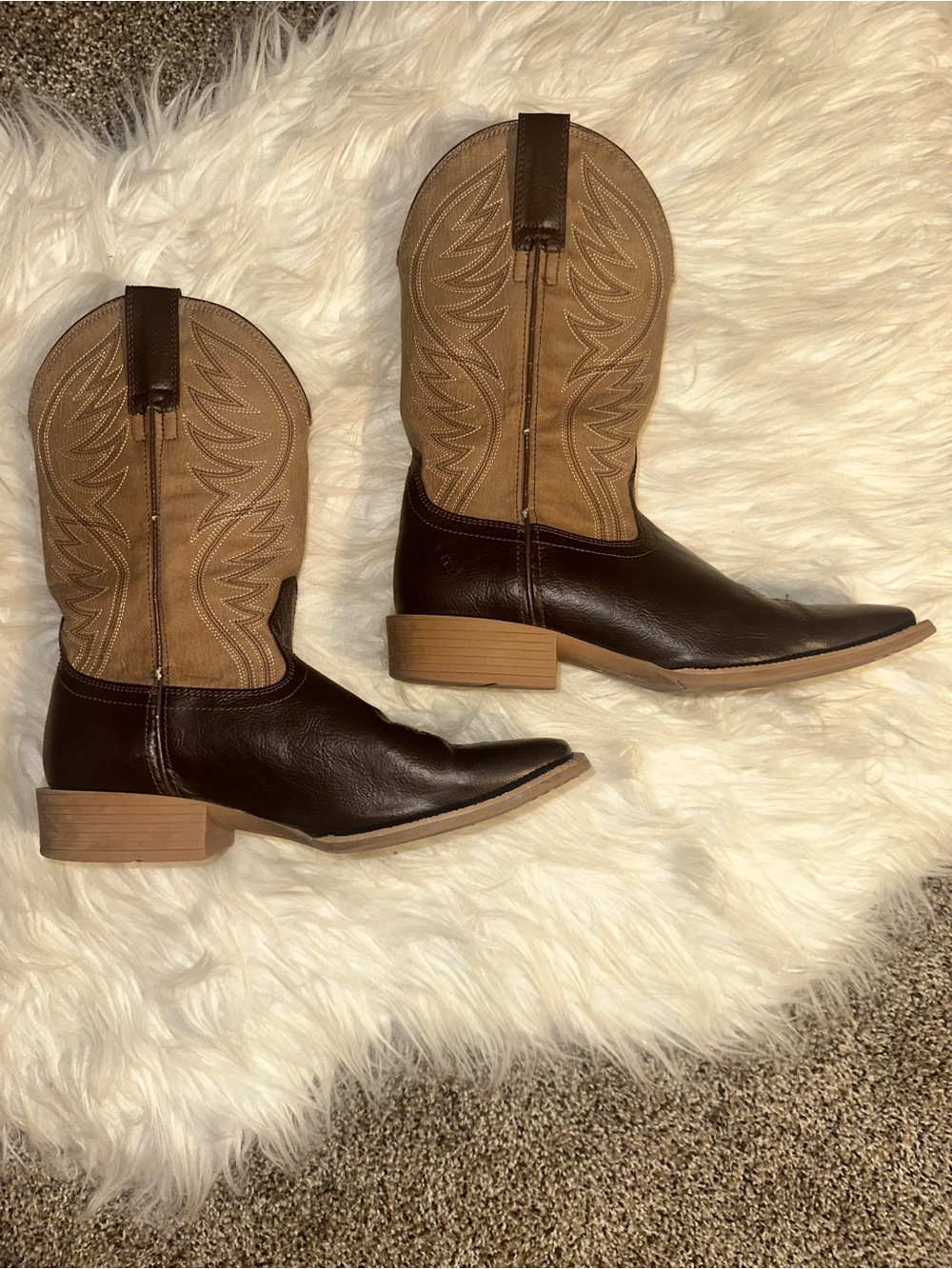 Ariat Beige Leather Boot Interior Label